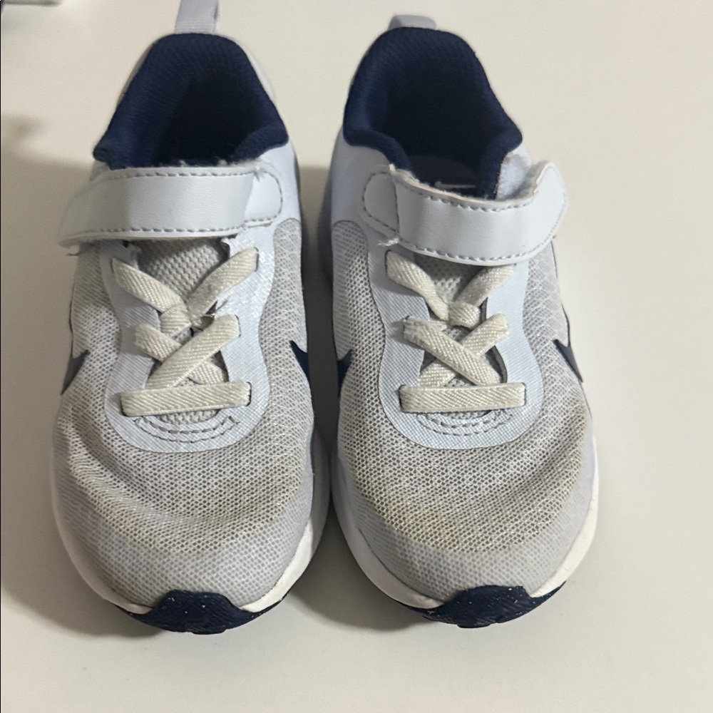 Nike Kids White and Navy Sneakers